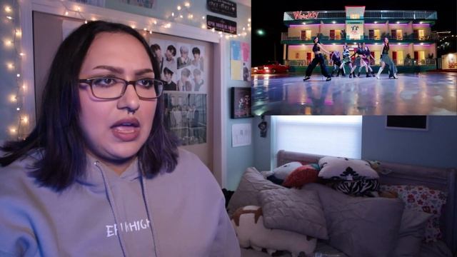 Weeekly 위클리 'VROOM VROOM' MV Reaction смотреть онлайн