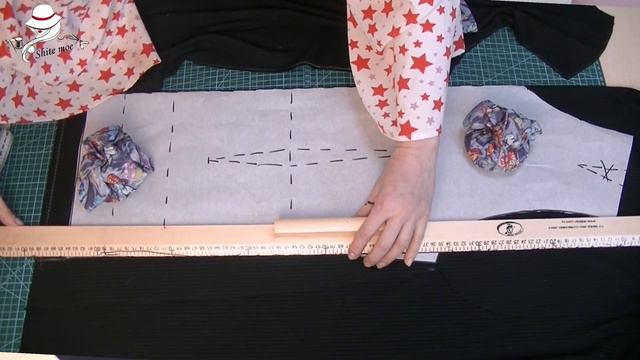 Мужская футболка с длинным рукавом и V-образной горловиной. Лонгслив. Моделирование и сборка. смотреть онлайн