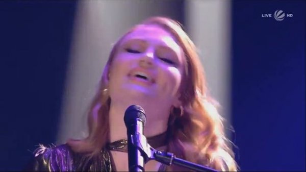 Freya Ridings & Claudia Emmanuela Santoso : "Castles" - The Voice of Germany Finals 2019