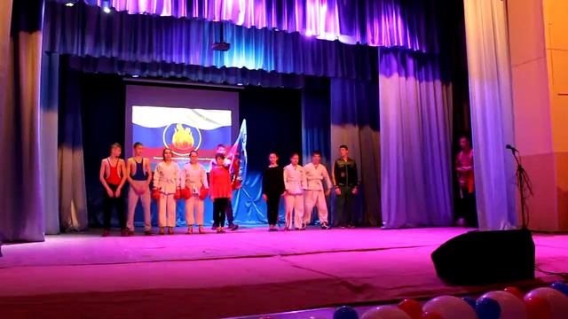 Команда "Олимпийский огонь" на военно-патриотическом фестивале "Защитный огонь" (23 февраля 2016) смотреть онлайн