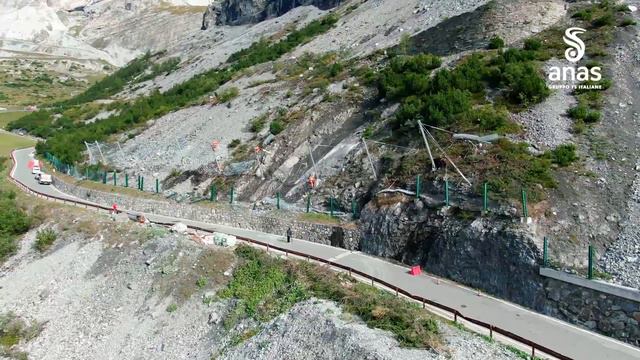 Nuova barriera paramassi sulla #SS38 “dello Stelvio” - Bormio смотреть онлайн