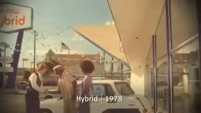 Infiniti M Hybrid смотреть онлайн