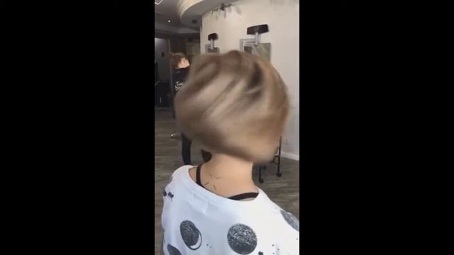 Стрижка боб каре и сложный блонд смотреть онлайн