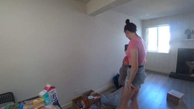 БЕСПЛАТНАЯ ЕДА | FoodBank CALGARY | что нам дали смотреть онлайн