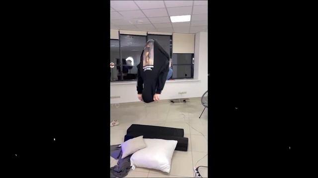 САМЫЙ СМЕШНОЙ ТИК ТОК ПОЛУЧИТ 5000$! смотреть онлайн