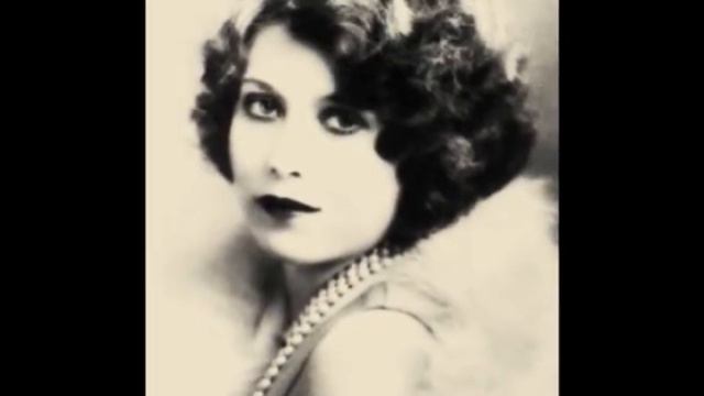 Annette Hanshaw - Fit as a fiddle (1932) смотреть онлайн