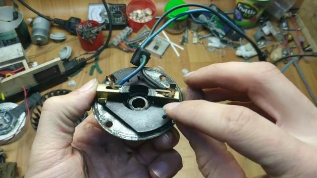 Ремонт электродвигателя отопителя . Изготовление втулки смотреть онлайн