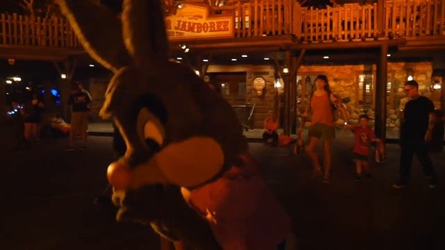 I Flattered The Queen of Hearts! And other Rare Characters! - Disney World Impression смотреть онлайн