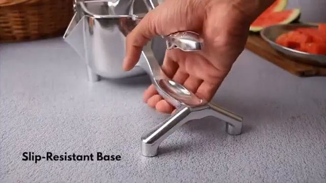 InstaCuppa Fruit Manual Juicer- Heavy Duty Juice Press Squeezer with Detachable Lever & Removable смотреть онлайн