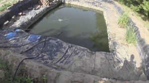 Заклеил плёнку клеем ур-600, вроде вода дершиться, я уже не в чём не уверен