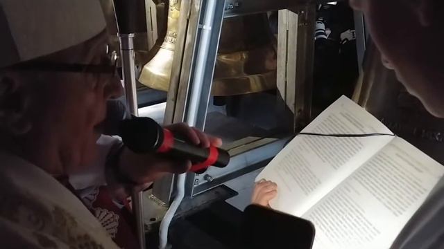 Асвячэнне званоу у Чырвоным касцеле (св. Сымона i св. Алены) у Мiнску #redchurch #church #minsk #re смотреть онлайн