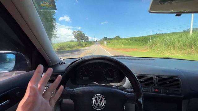 TEST DRIVE VOLKSWAGEN GOLF SR SAPÃO 1.6 GASOLINA 2000! 23 ANOS E AINDA COM EXCELENTE CONFORTO! смотреть онлайн