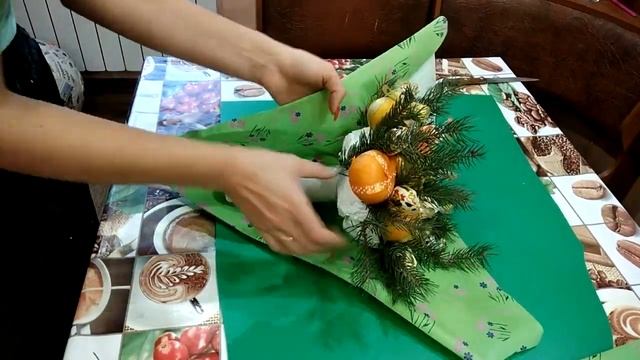 Букет из мандарин и конфет на любой праздник. смотреть онлайн