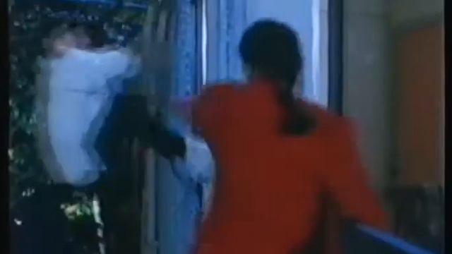 Under Police Protection (1989) VHS trailer смотреть онлайн