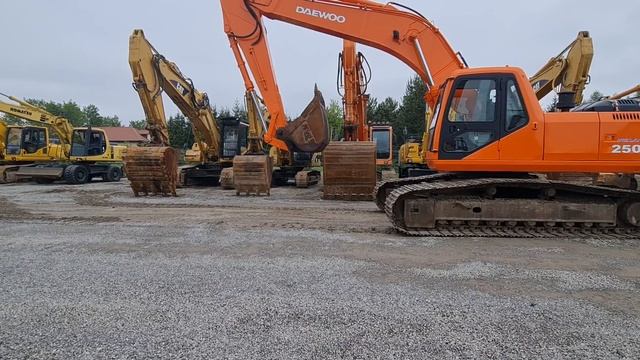 2001 DAEWOO SL250LC-V смотреть онлайн