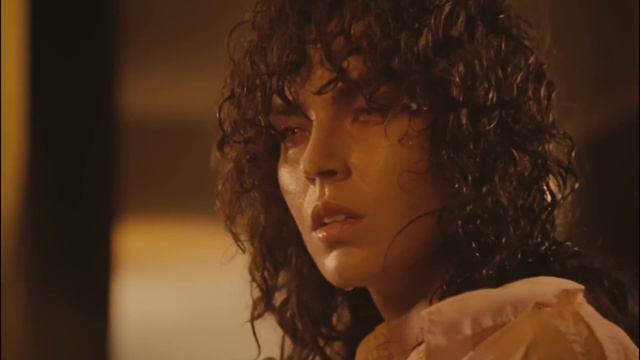 DEMONS 1 & 2: A Bonkers Horror Must-Watch смотреть онлайн