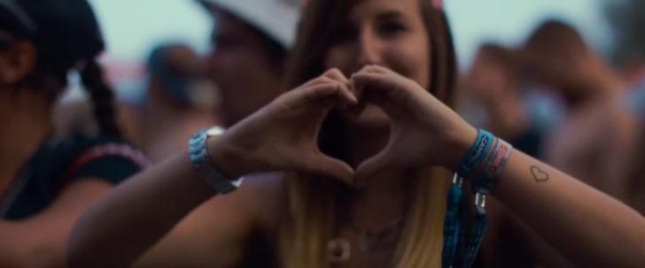 Paul Elstak - Luv U More (Da Tweekaz Remix) (Official Video) смотреть онлайн