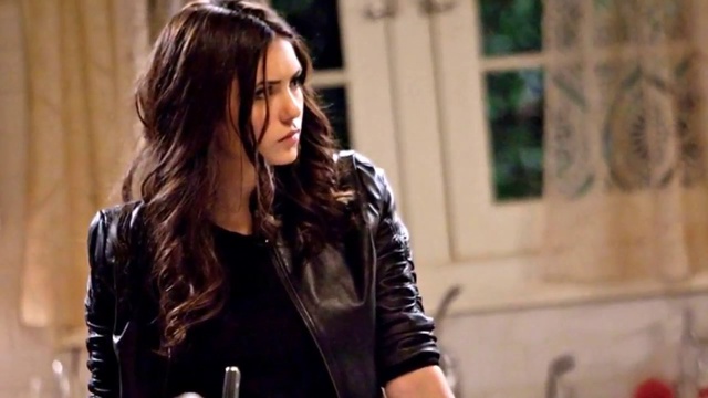 УХОДЯ - УХОДИ