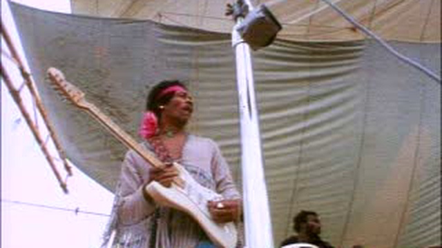 Jimi Hendrix - Fire - Woodstock 1969 смотреть онлайн