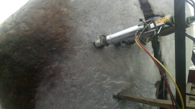 Разрушение валунов гидроклином Darda