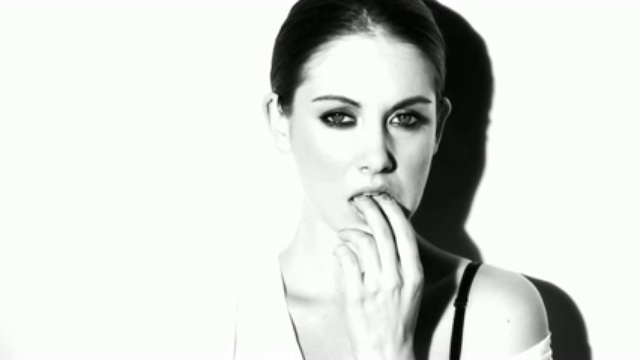 Alison Brie - Tyler Shields video shoot. - xHamster.com смотреть онлайн