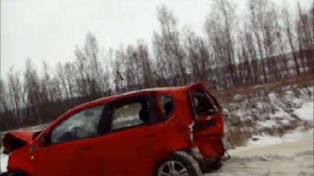 Авария на трассе смотреть онлайн