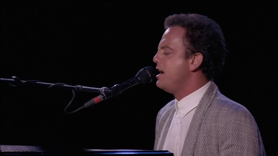 Billy Joel - "Honesty" (Live 1987 Moscow) смотреть онлайн