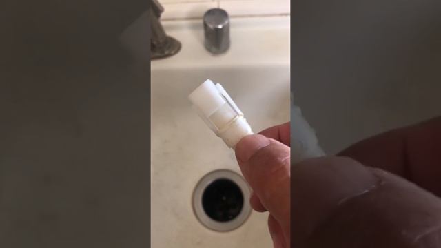 how to remove delta faucet spray hose смотреть онлайн