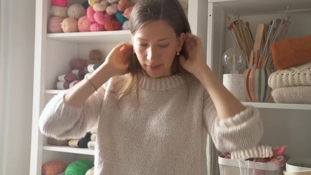 11 Yarn Favorites For Knitting - Organising My Yarn Stash смотреть онлайн