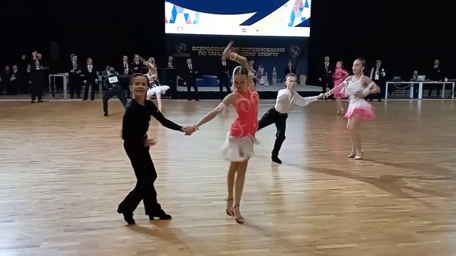 Никулин Виталий - Акимкина Екатерина. ВС, г.Екатеринбург, 29.09-02.10.2022. Юниоры 1.La. Финал.Джай смотреть онлайн
