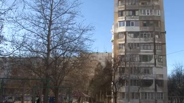 Не хотите попасть в плен- не заходите вечером в лифт смотреть онлайн