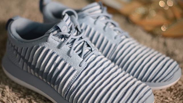 Собираюсь в отпуск и готовлю тарт с грушей и миндалем. смотреть онлайн