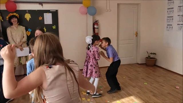 Праздник Осени смотреть онлайн