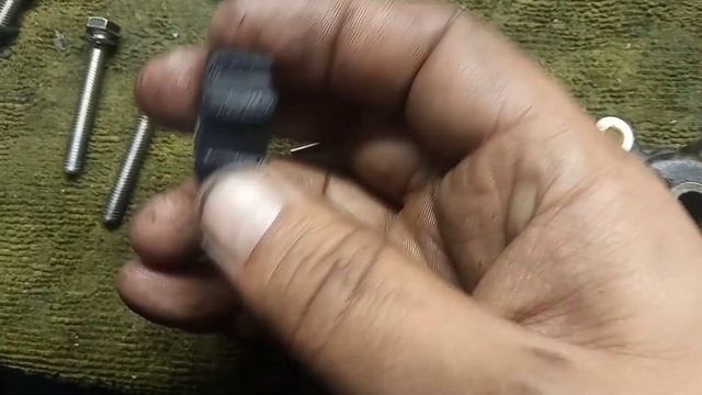 HDX 5: нет охлаждения и не тянет.