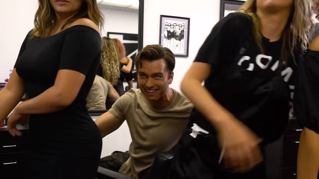 Wild Hair Salon | Lele Pons смотреть онлайн