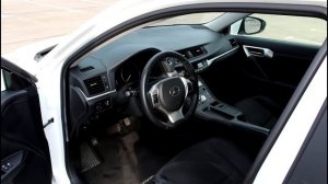 Лексус СТ 200h  Люкс с приставкой эко, гибрид ,краткий обзор  Lexus CT200h 2011 года