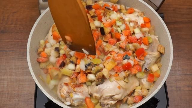 Просто, Быстро и Все сыты! Курица с овощами на сковороде смотреть онлайн