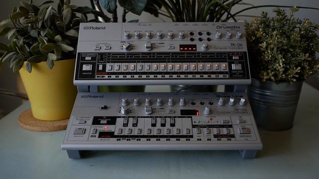 Snot Monkey - Acid 011 (Roland Boutique TB-03 TR-06) смотреть онлайн