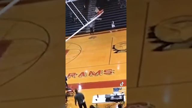 BASKETBALL SHOOTING Fail🤣🤣🤣 смотреть онлайн