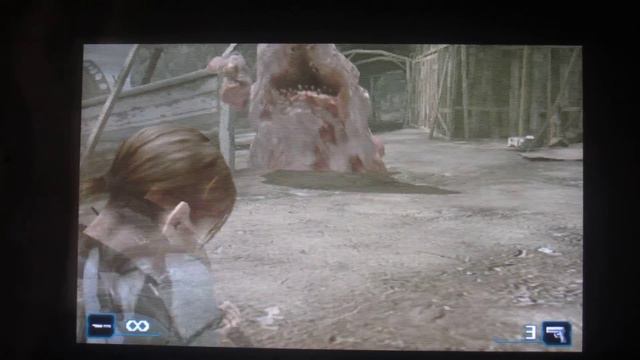 Resident Evil Revelations 3DS Gameplay (Chapter 1) смотреть онлайн