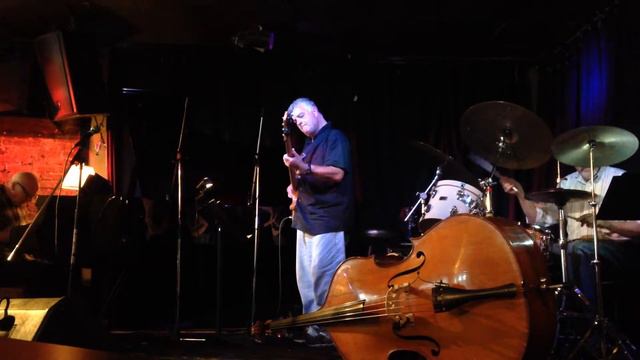 Bill Sample Trio with Rene Worst & Buff Allen 19 смотреть онлайн