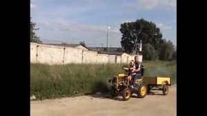 Самодельный минитрактор с прицепом