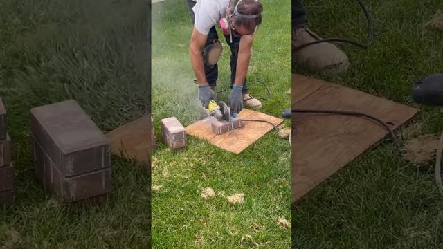 How To Build A Small Patio DIY step 7 Laying cement Paverments stones #pavingstones смотреть онлайн