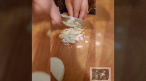 свиные медальоны в сливочно-грибном соусе