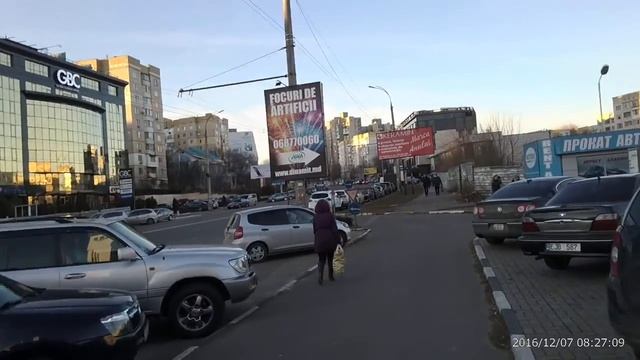 Walking In Chisinau, Capital Of Moldova.Girls Of Moldova