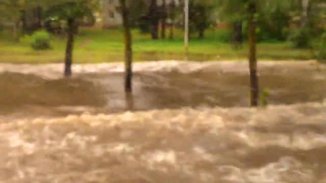 Потоп в городе Саров ул. Силкина 28.06.2015 смотреть онлайн