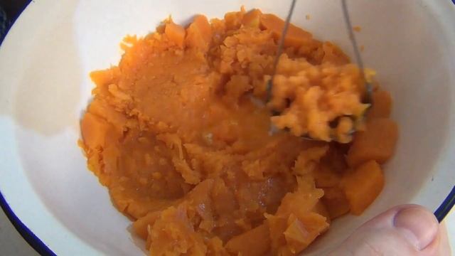 ТЫКВЕННАЯ ЗАПЕКАНКА Рецепт как приготовить сочную, нежную и ароматную запеканку из тыквы с яблоками смотреть онлайн