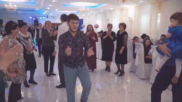 Женщина я не танцую