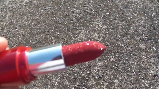 Помада Pupa I'm precious оттенок 02 смотреть онлайн