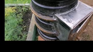 Печь для 12 литрового казана из автомобильных дисков.